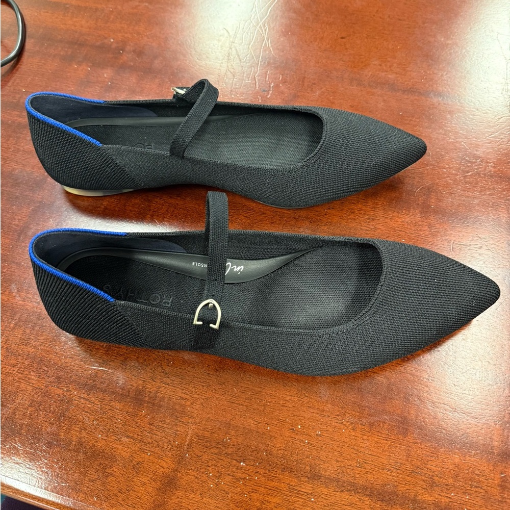 NWOT- Rothy's Black Pointed Mary Jane (MJ) II Flat